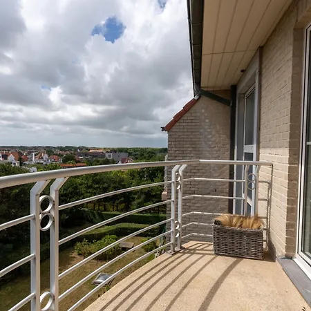Jachthaven I With Parking By Interhome Apartamento Blankenberge
